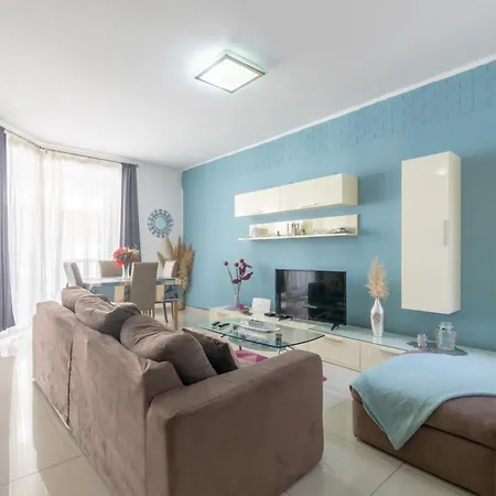 Apartament Amazing With Side Sea View St. Paul's Bay